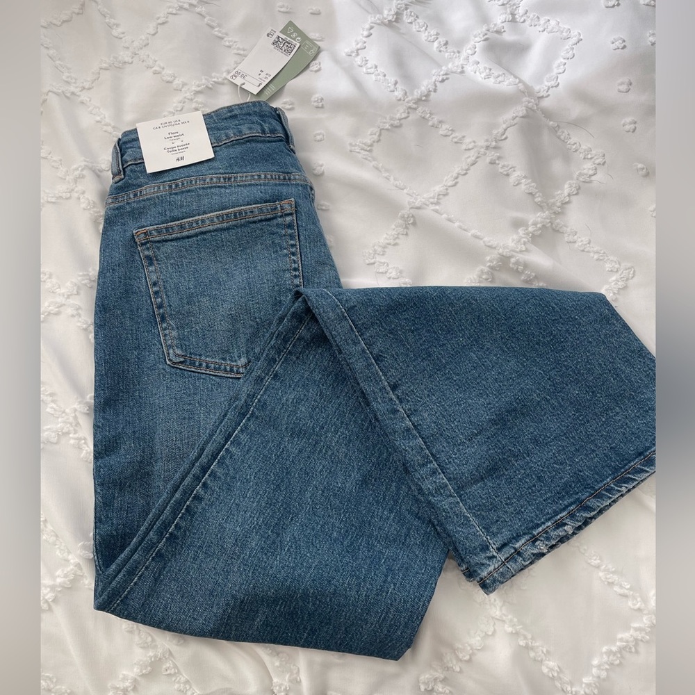 Flare Low Waist H&M Jeans. NWT